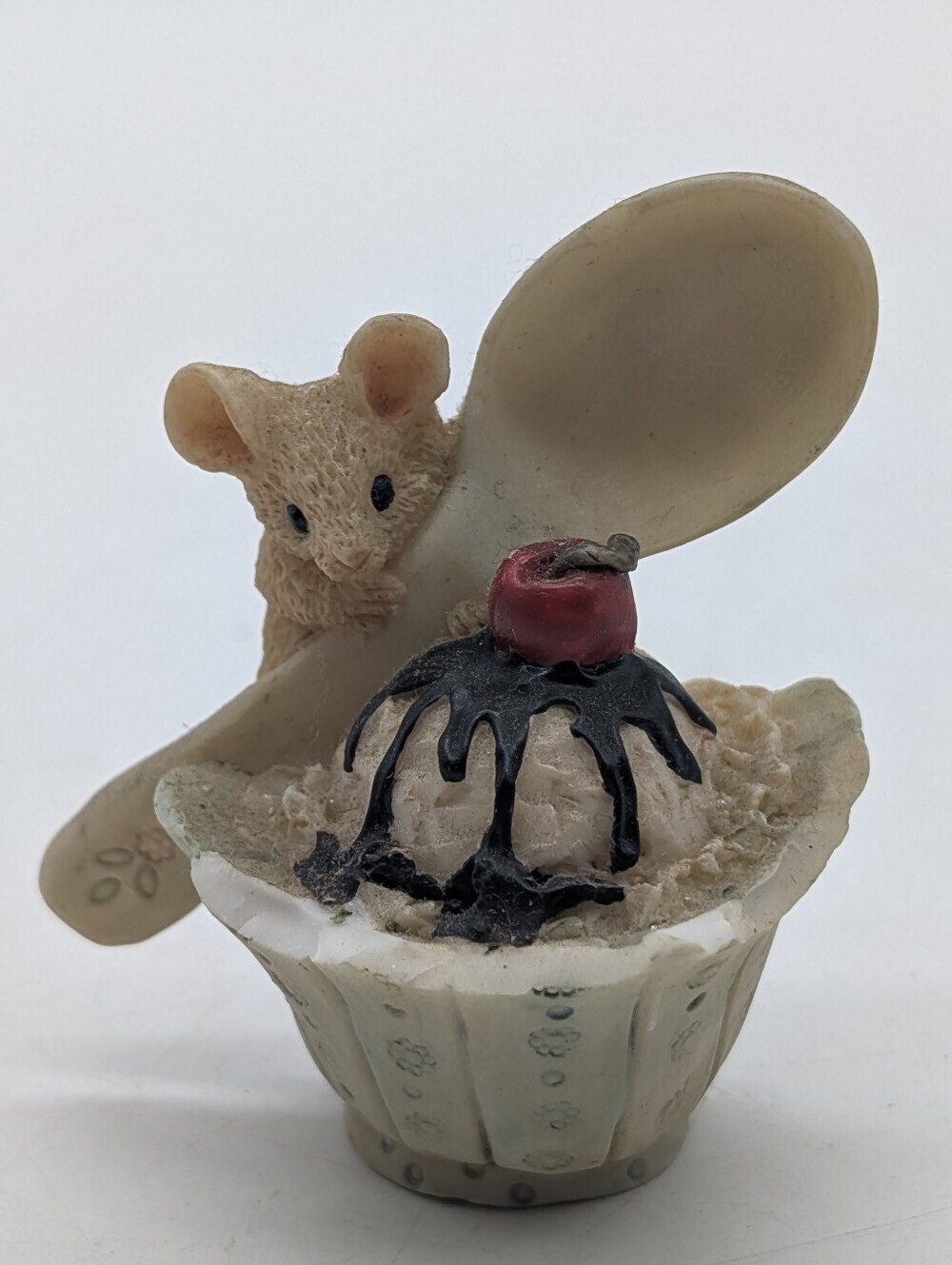 VTG 1991 United Design Corp UDC Mouse Ice Cream Sundae Refrigerator Magnet Resin